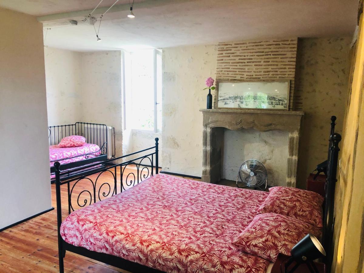 Maison D'Hotes Rouge Bordeaux Auros 외부 사진