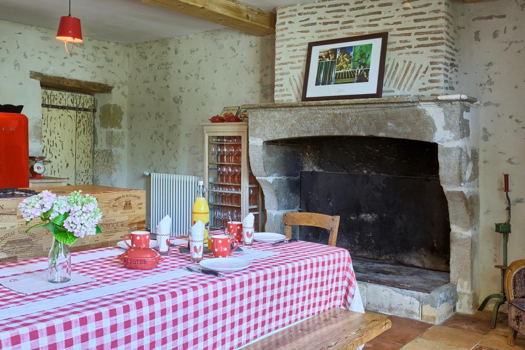 Maison D'Hotes Rouge Bordeaux Auros 외부 사진